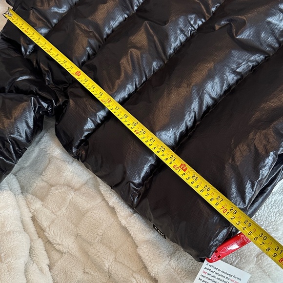 Black Puffer Jacket - Picture 15 of 16